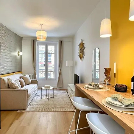 Apartment Opera