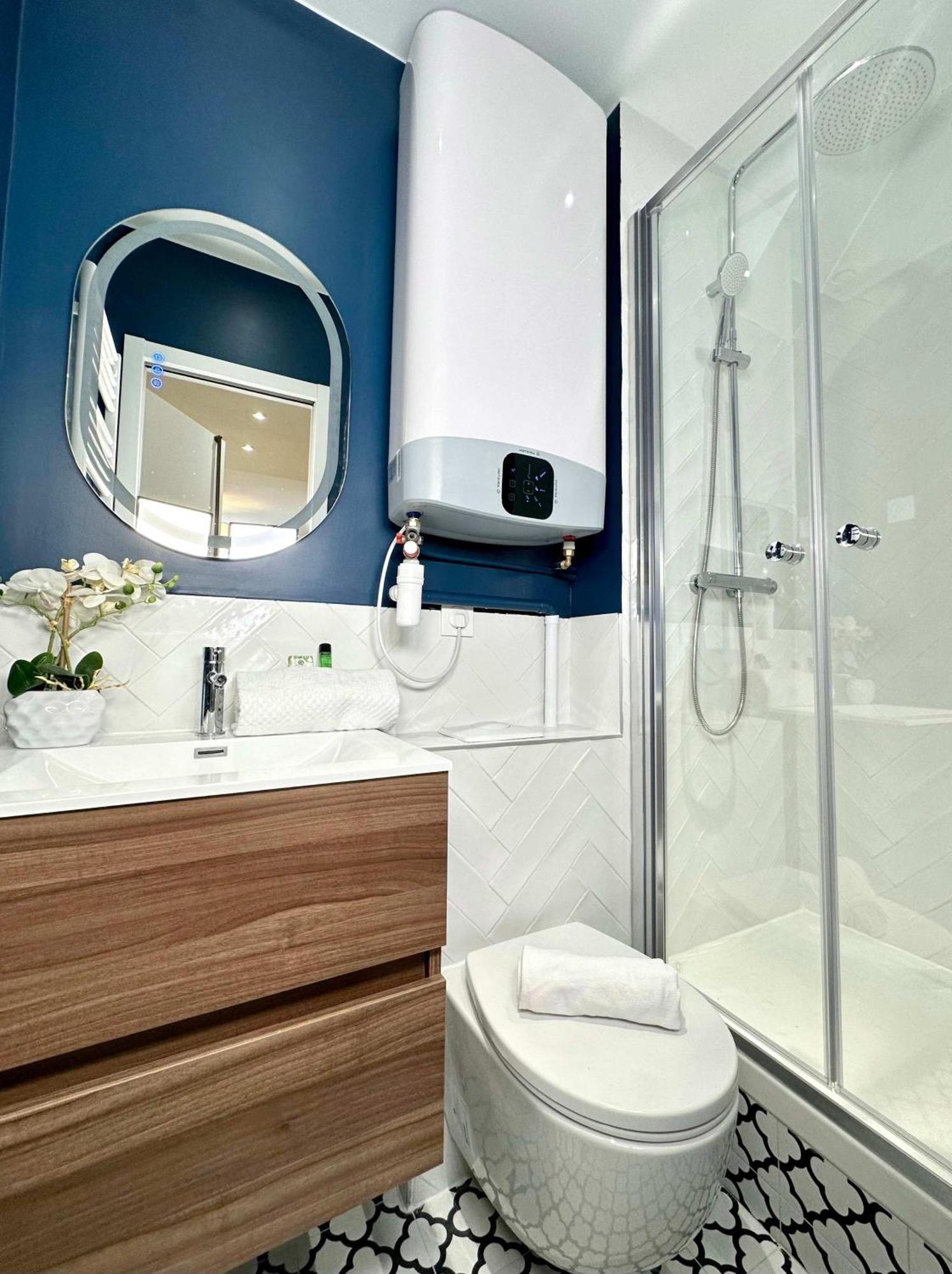 Captivating In Opera